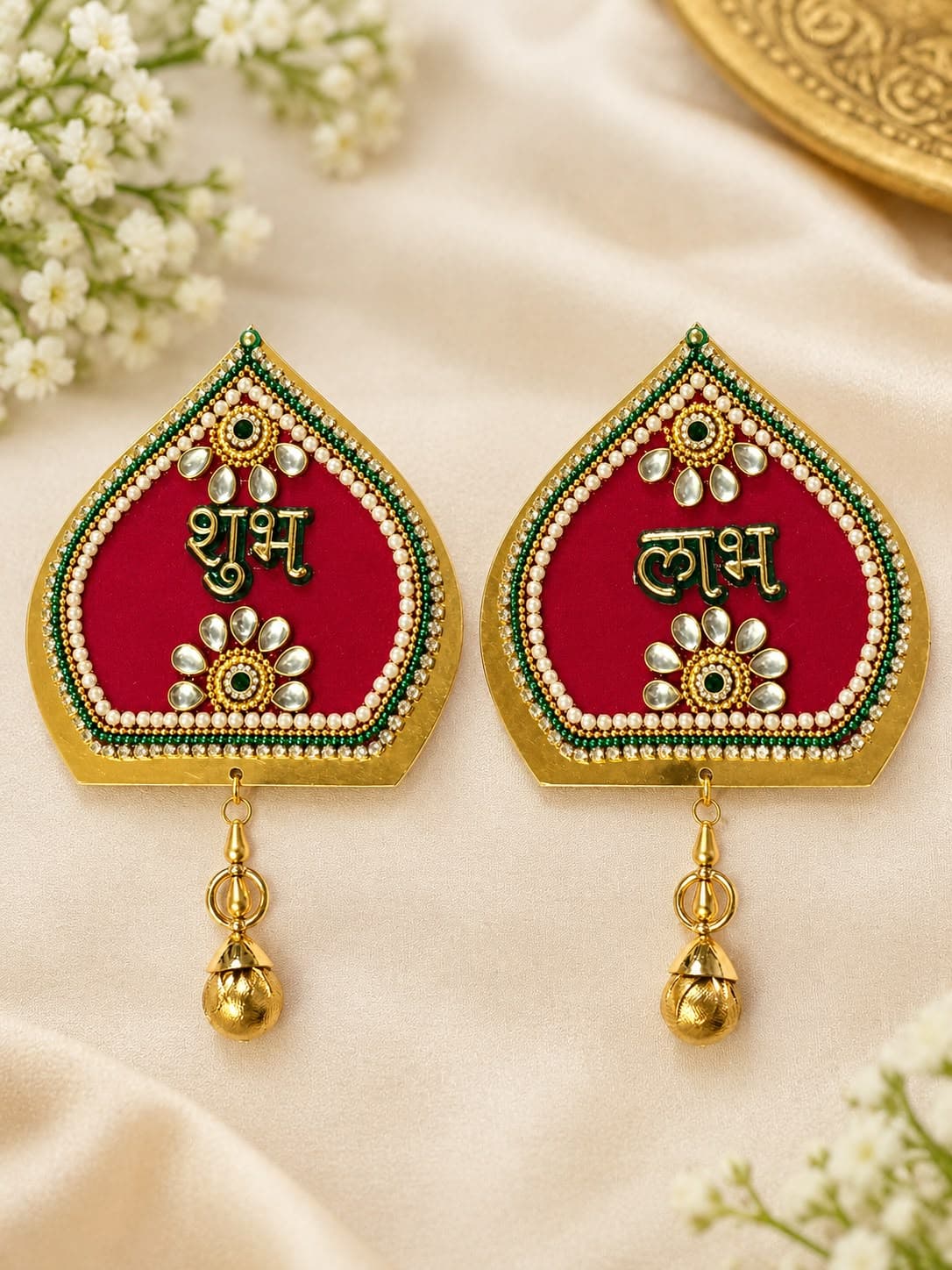 Kalash Kundan Shubh Labh Hanging